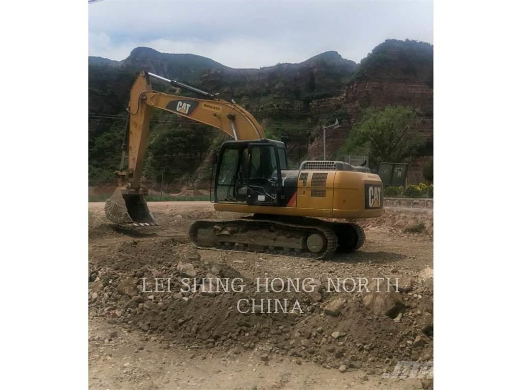 CAT 320D2 Excavatoare pe șenile
