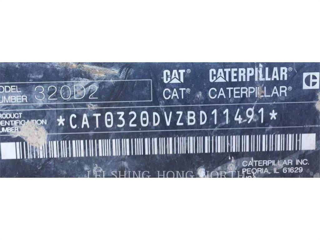 CAT 320D2 Excavatoare pe șenile
