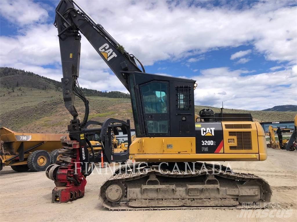 CAT 320D2 FM Excavatoare