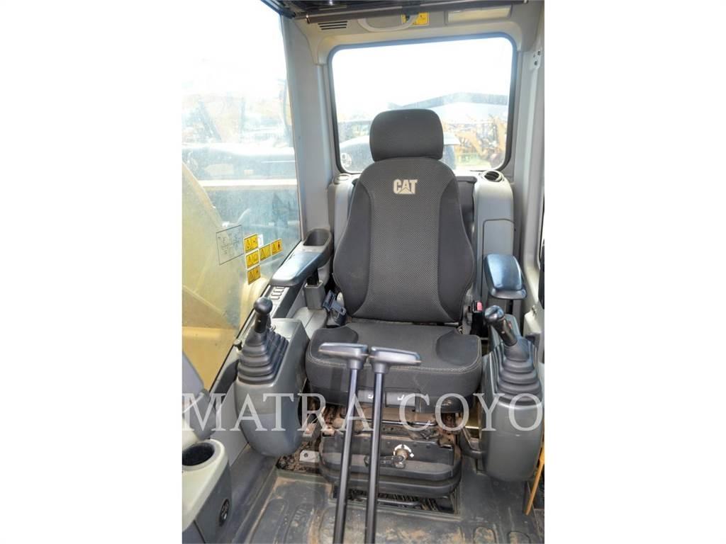 CAT 320D2GC Excavatoare pe șenile
