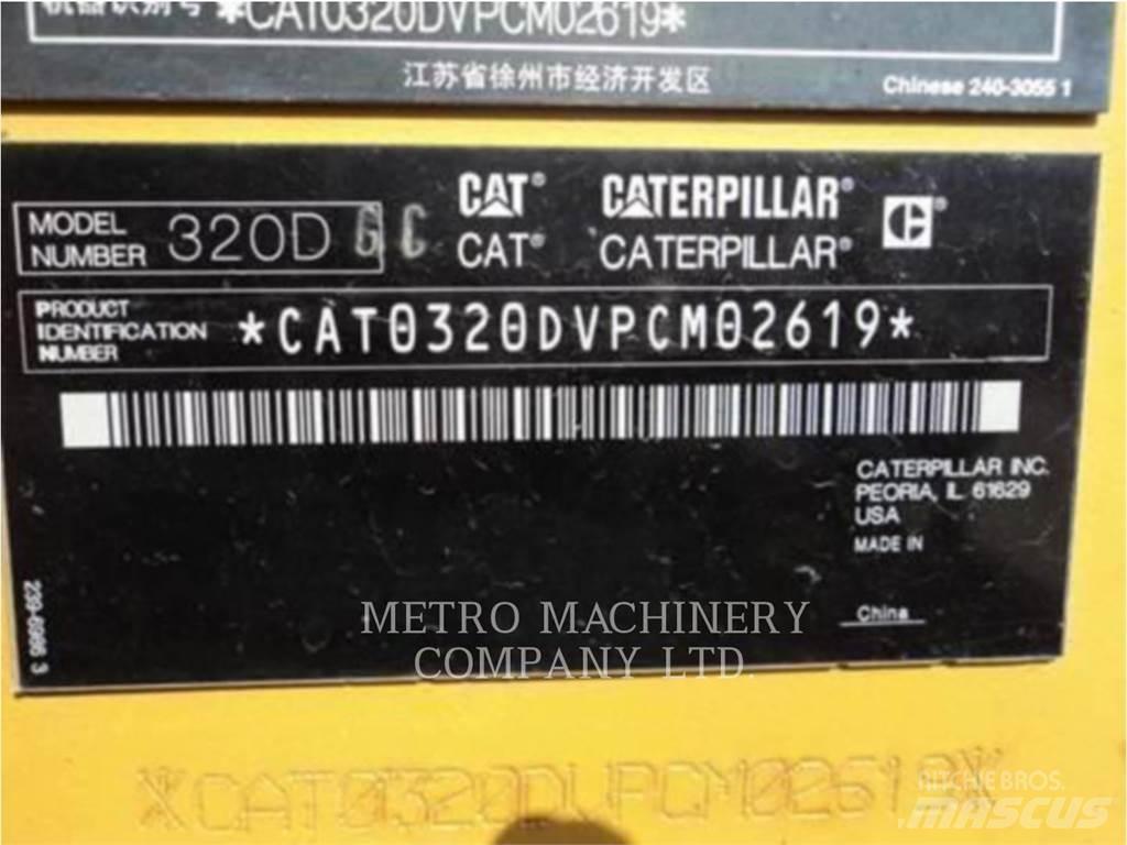 CAT 320DGC Excavatoare pe șenile
