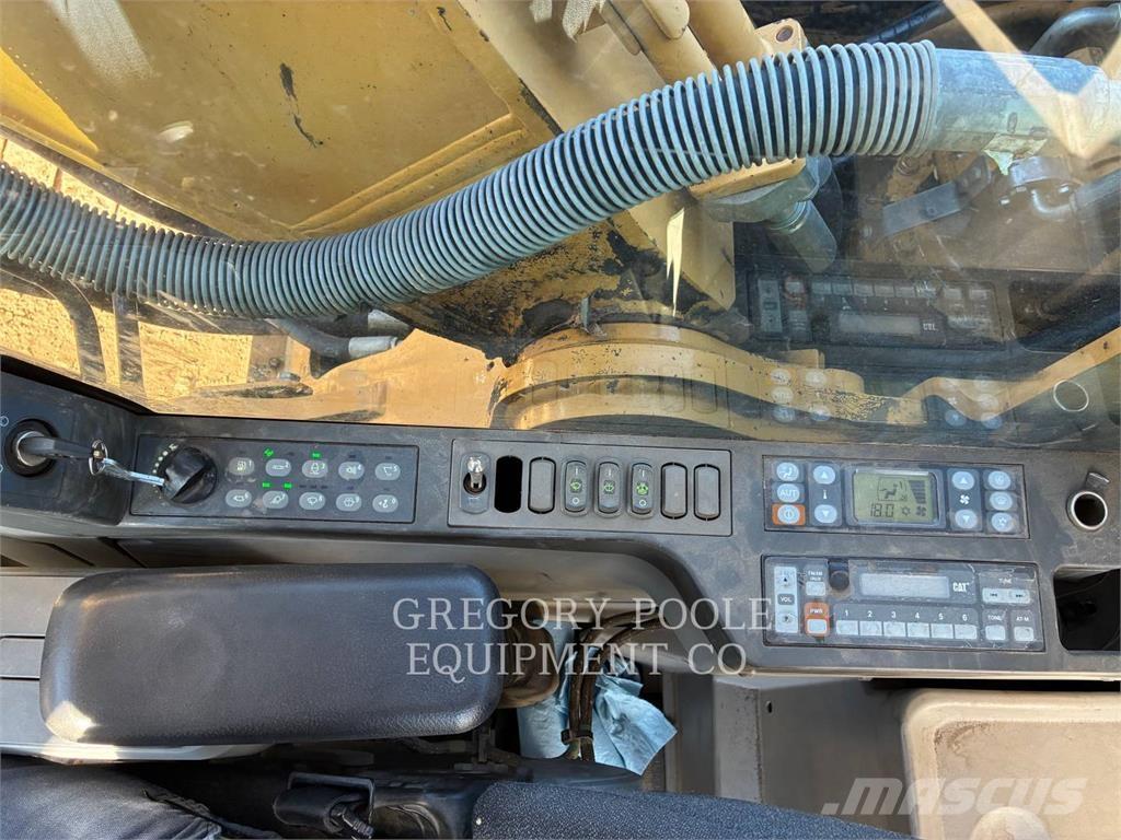 CAT 320EL Excavatoare pe șenile
