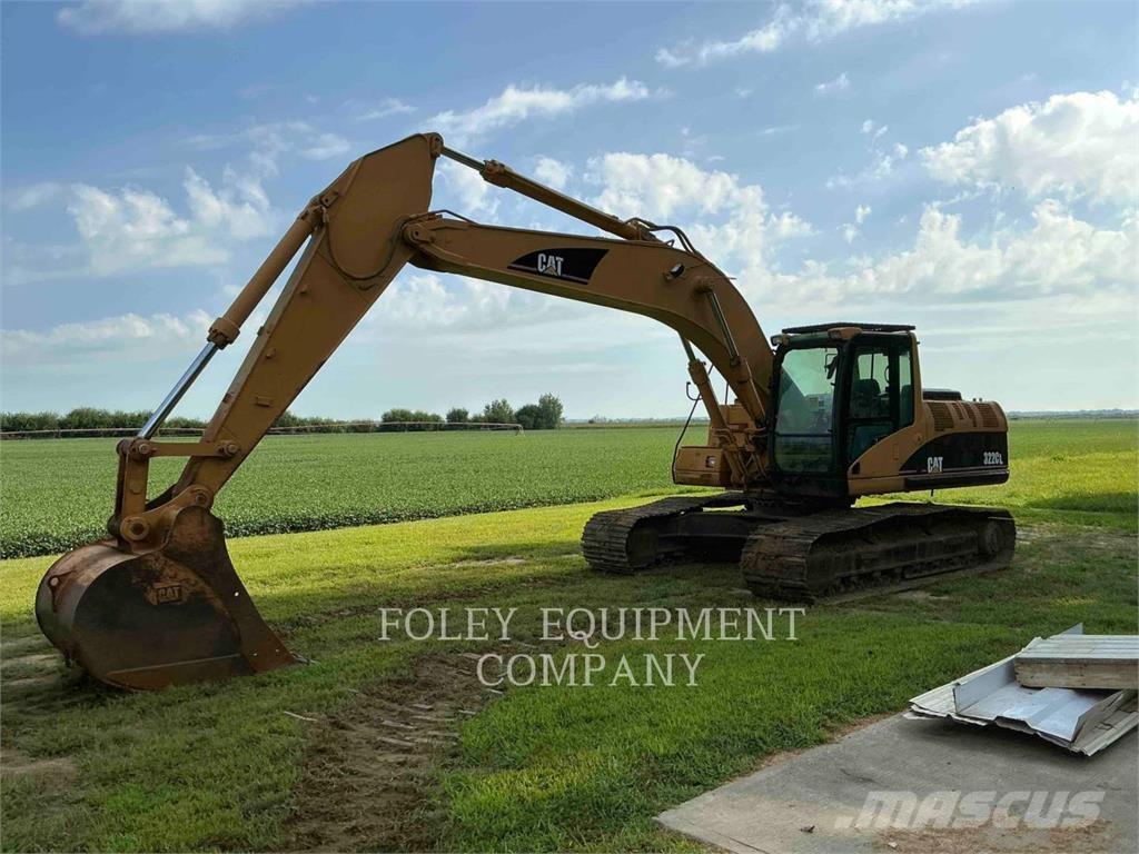 CAT 322CL Excavatoare pe șenile
