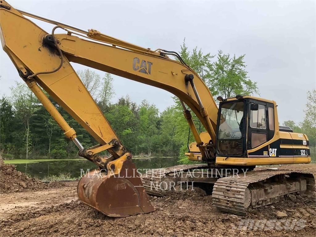 CAT 322L Excavatoare pe șenile
