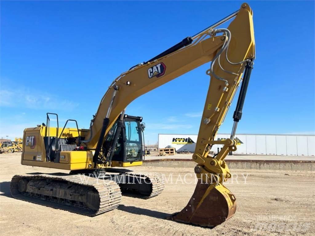 CAT 323 Excavatoare pe șenile
