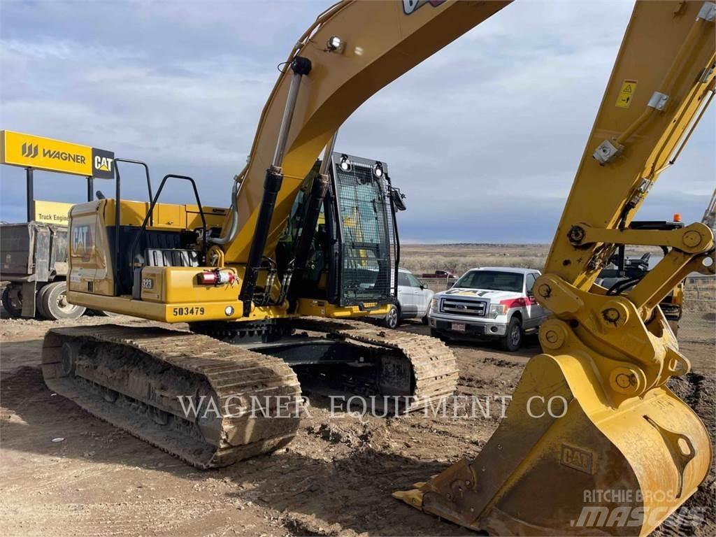 CAT 323 Excavatoare pe șenile
