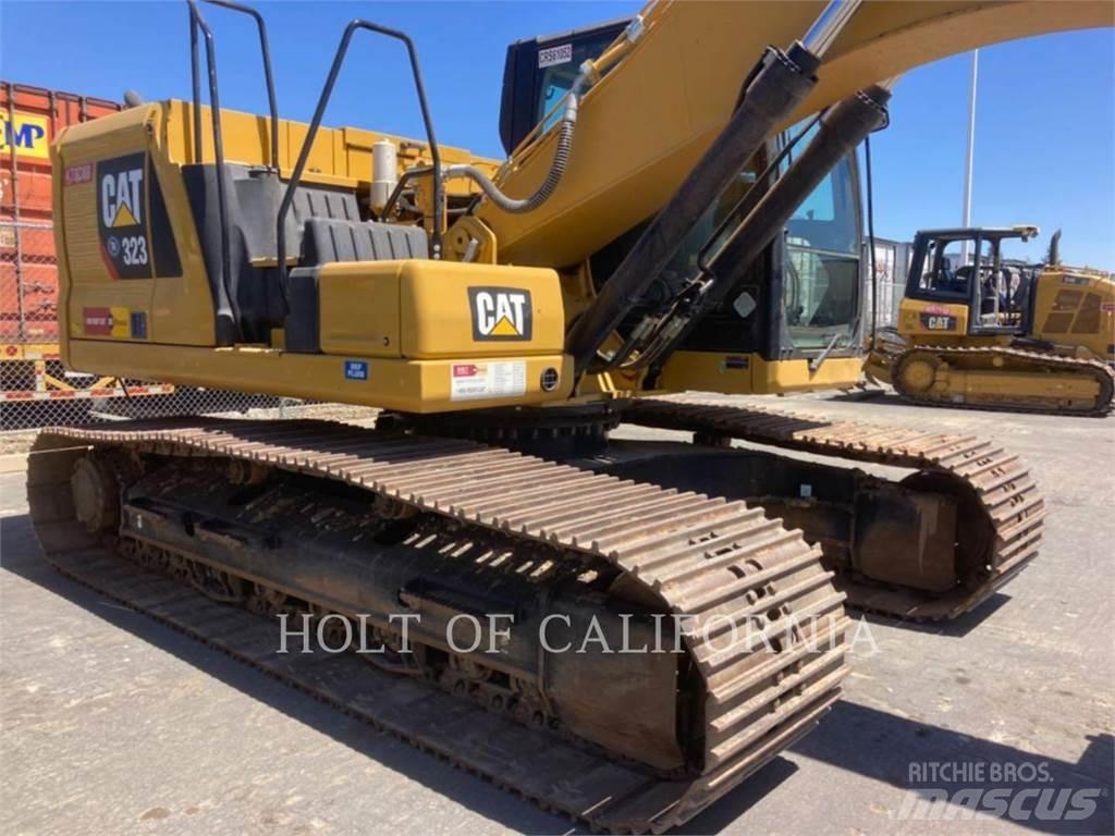 CAT 323 Excavatoare pe șenile
