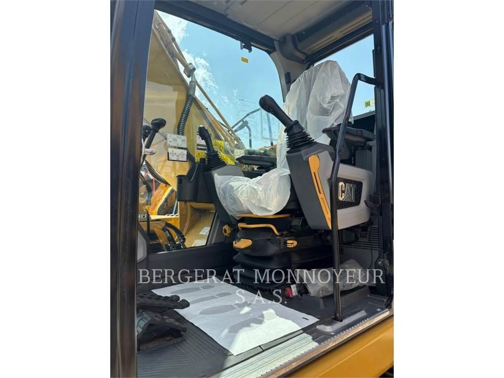 CAT 323 Excavatoare pe șenile
