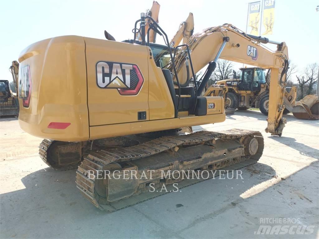 CAT 323 Excavatoare pe șenile
