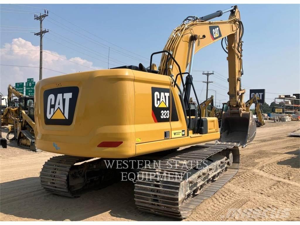 CAT 323 Excavatoare pe șenile
