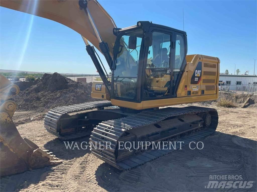 CAT 323 Excavatoare pe șenile

