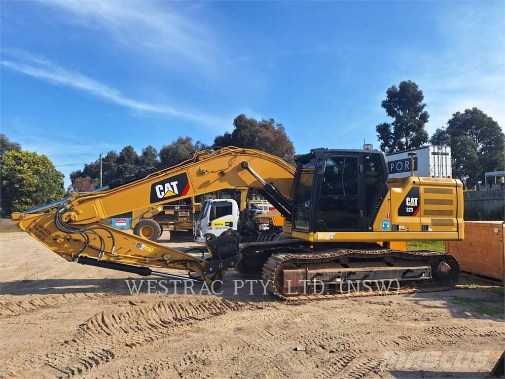 CAT 323-07 Excavatoare pe șenile
