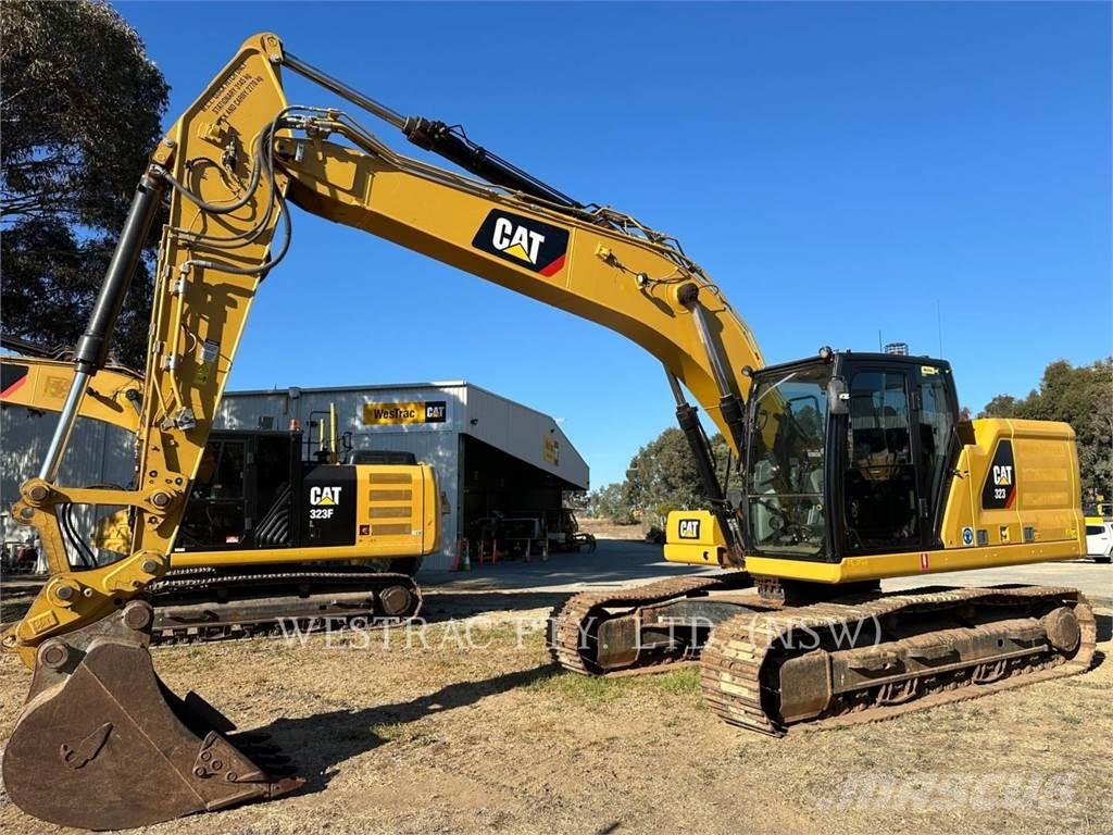 CAT 323-07 Excavatoare pe șenile
