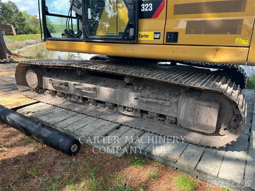 CAT 323-07 Excavatoare pe șenile
