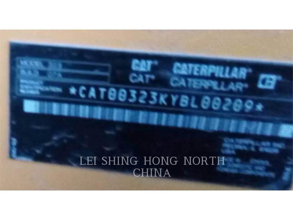 CAT 323-07 Excavatoare pe șenile
