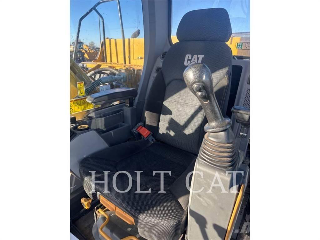 CAT 323 TC Excavatoare pe șenile
