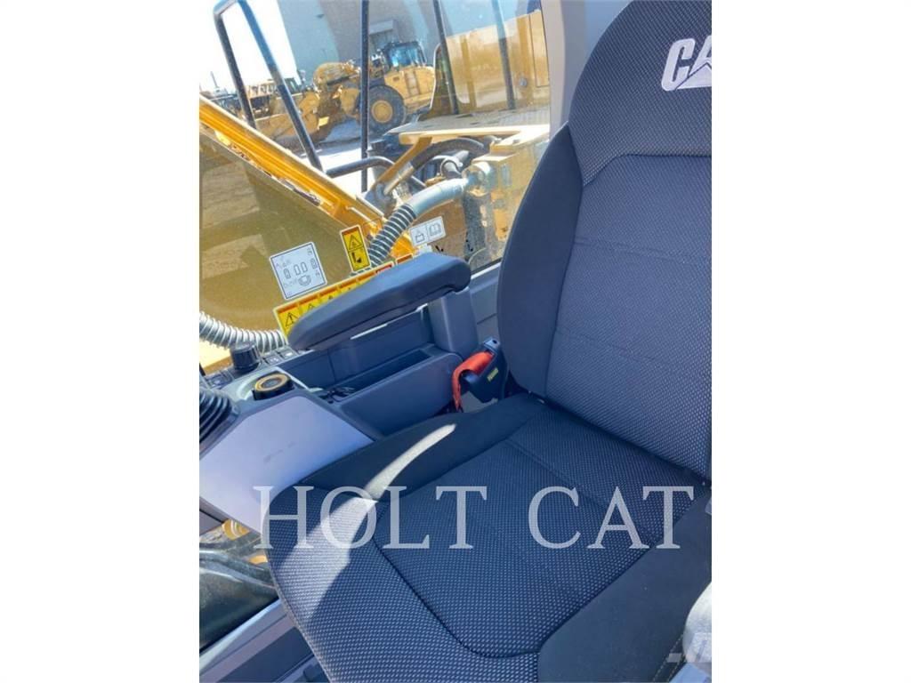 CAT 323 TC Excavatoare pe șenile
