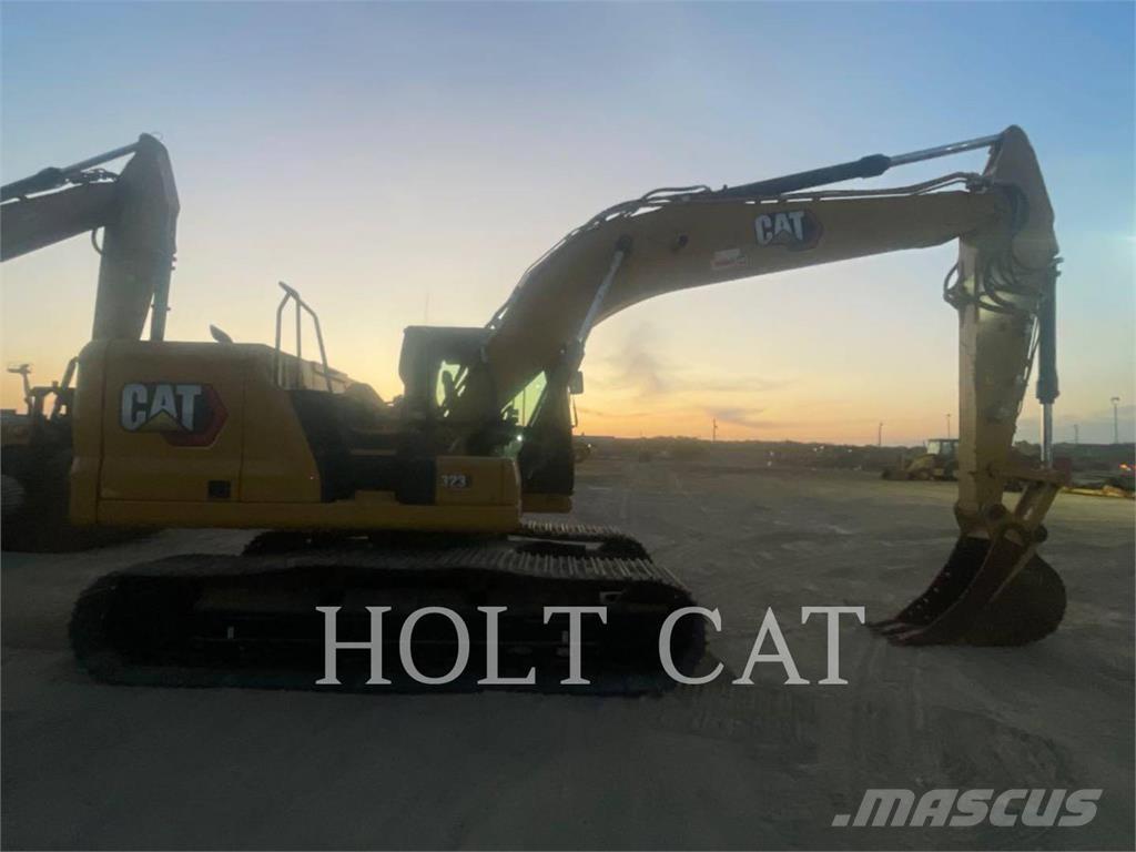 CAT 323 TC Excavatoare pe șenile
