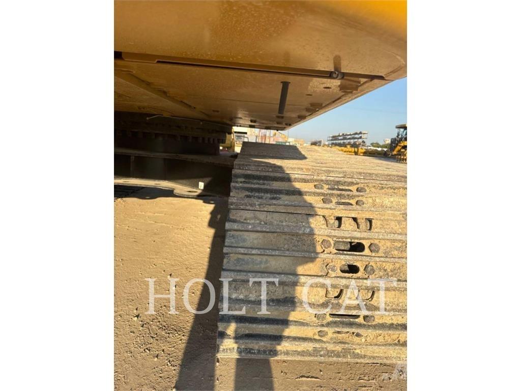 CAT 323 TC Incarcator pe pneuri