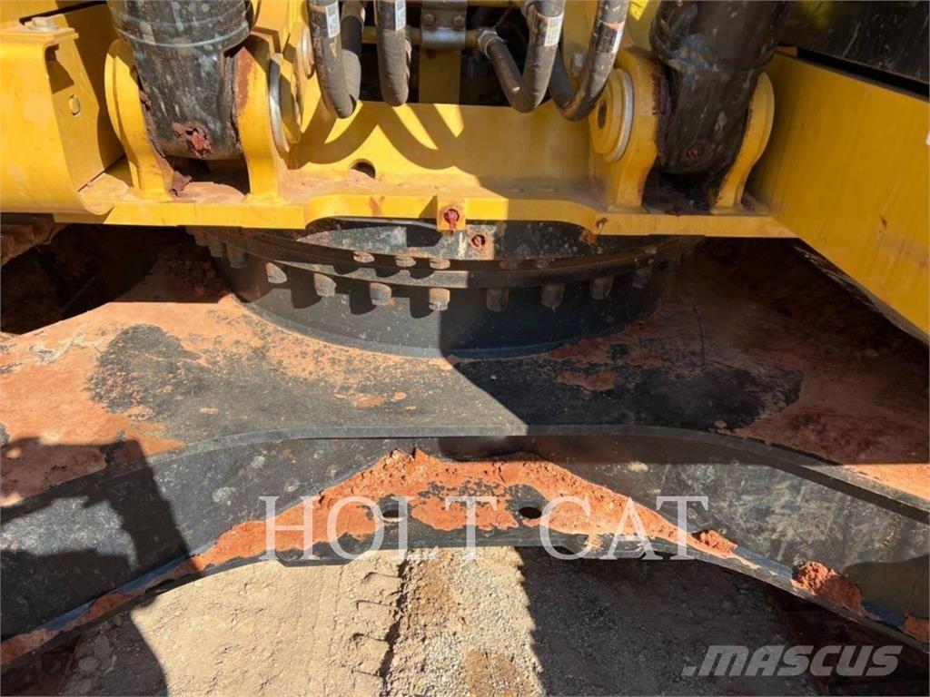 CAT 323 TC Excavatoare pe șenile
