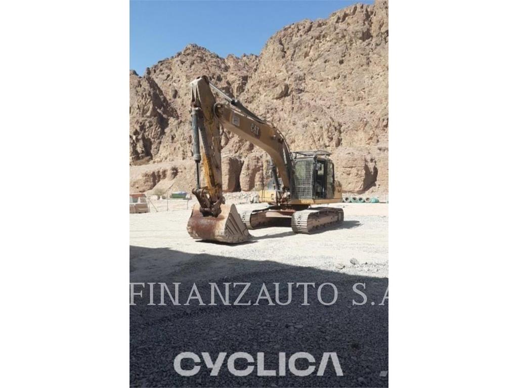 CAT 323DLN Excavatoare pe șenile
