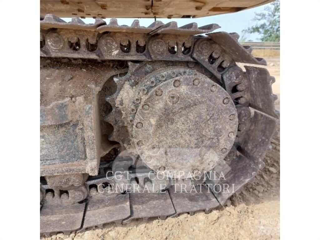 CAT 323F Excavatoare pe șenile
