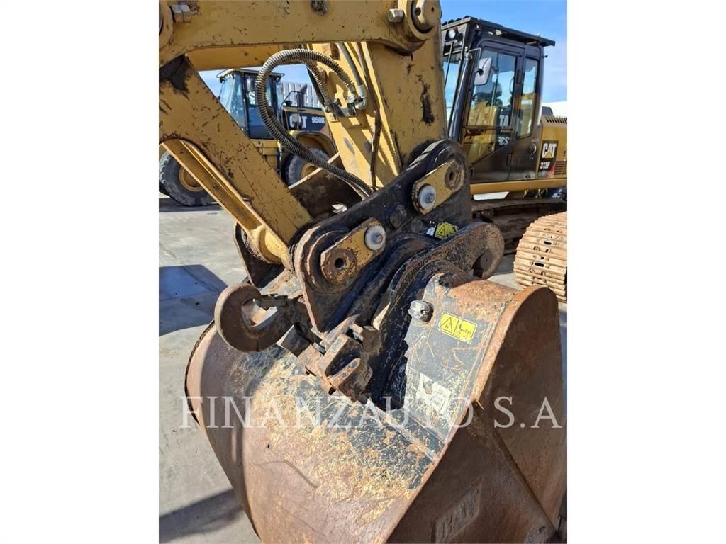 CAT 323F Excavatoare pe șenile
