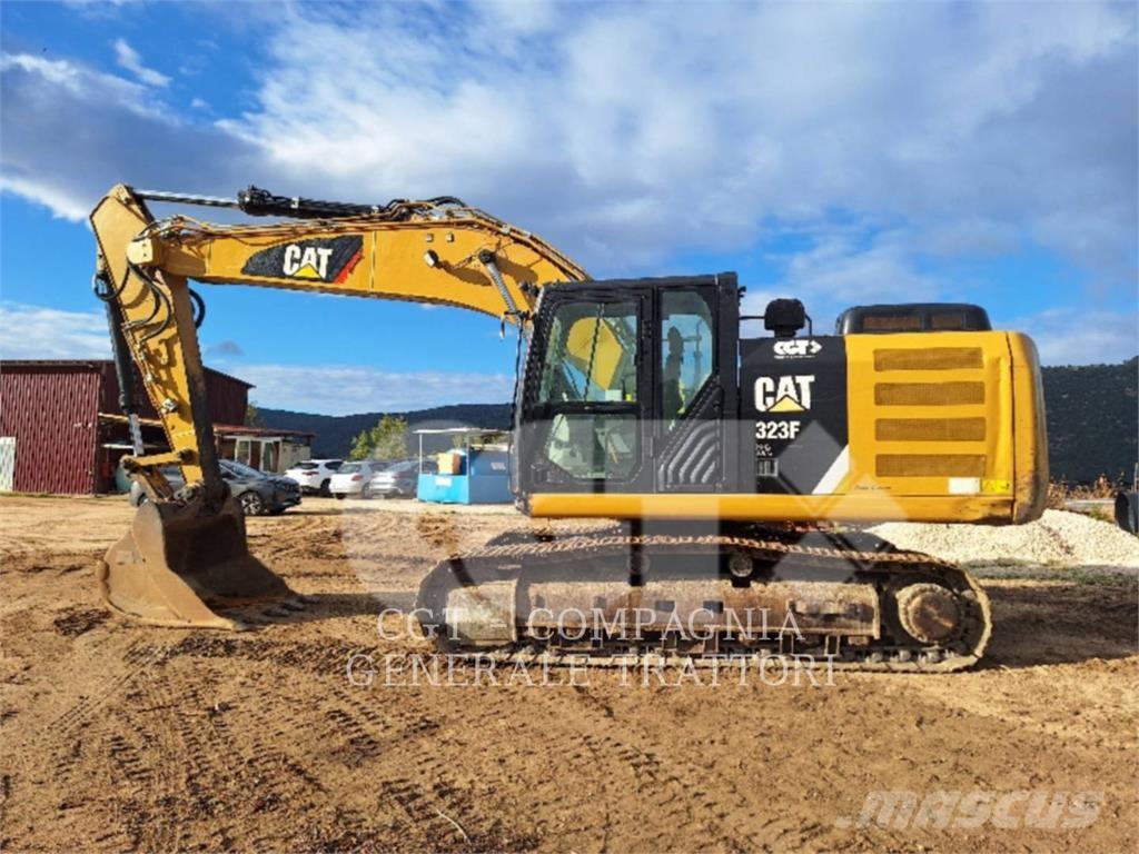 CAT 323F SA Excavatoare pe șenile
