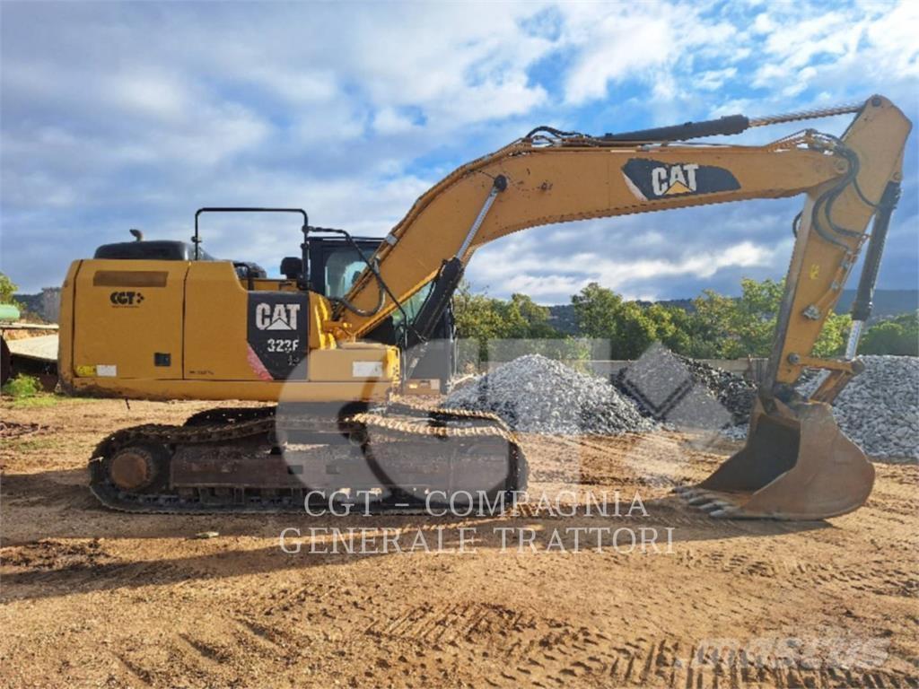 CAT 323F SA Excavatoare pe șenile
