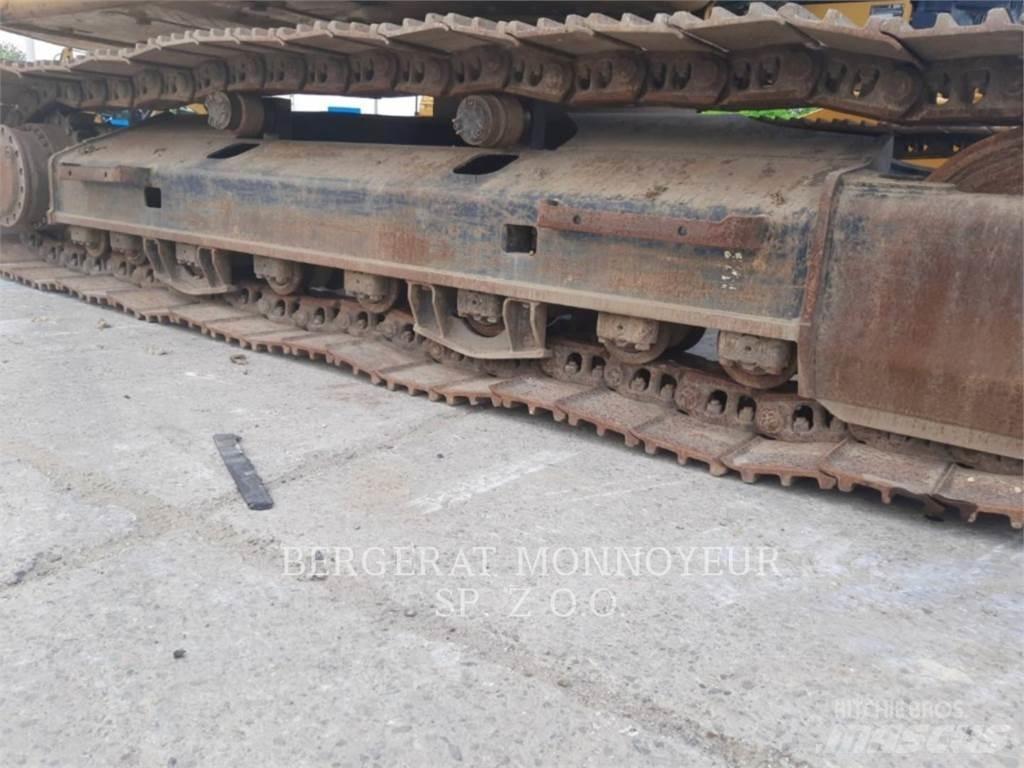 CAT 323FL Excavatoare pe șenile
