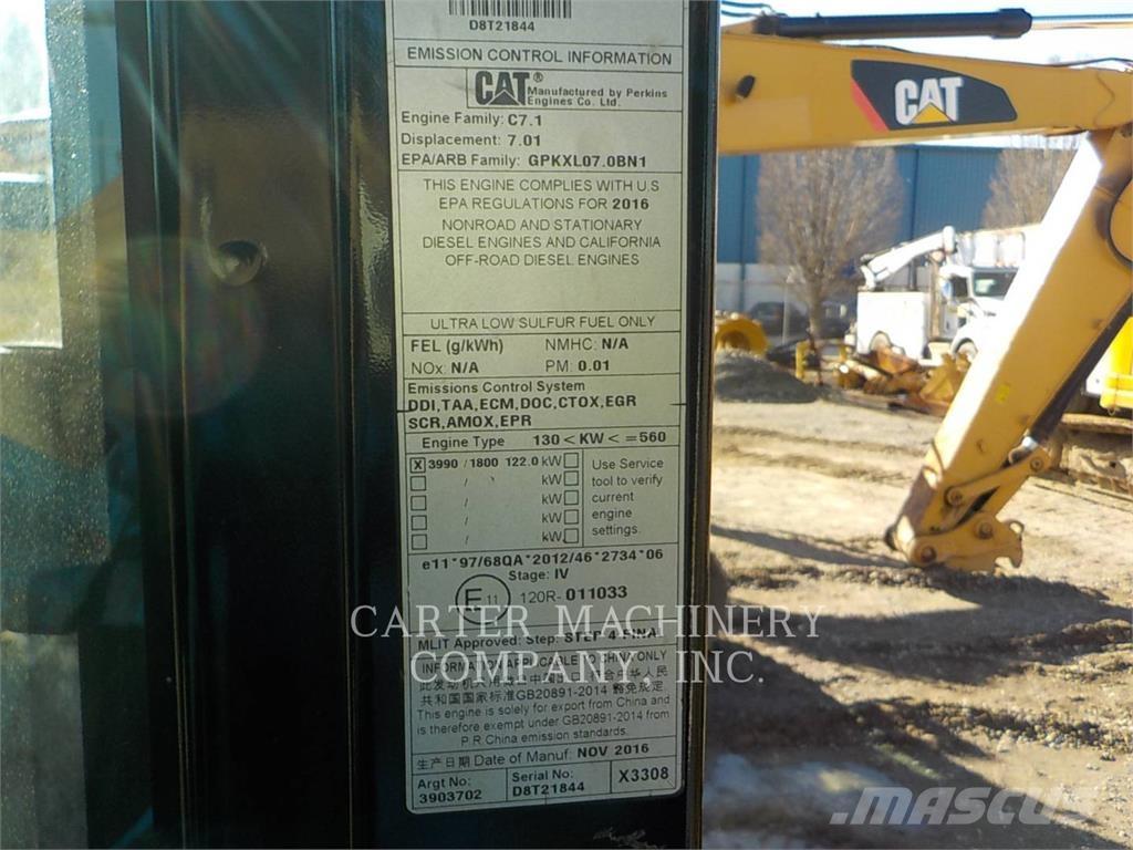CAT 323FL Excavatoare pe șenile
