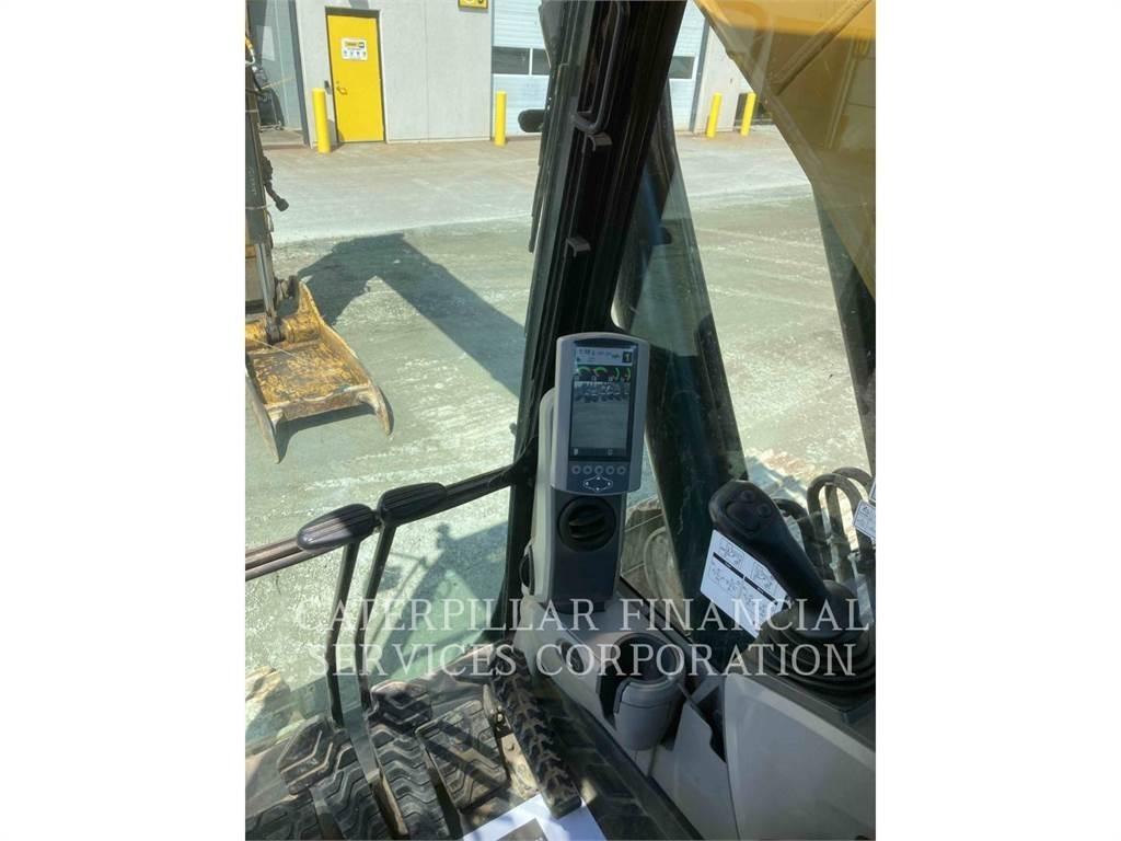 CAT 323FL Excavatoare pe șenile
