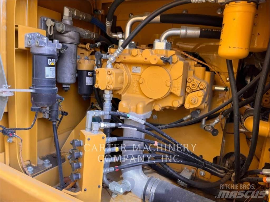 CAT 323FL Excavatoare pe șenile
