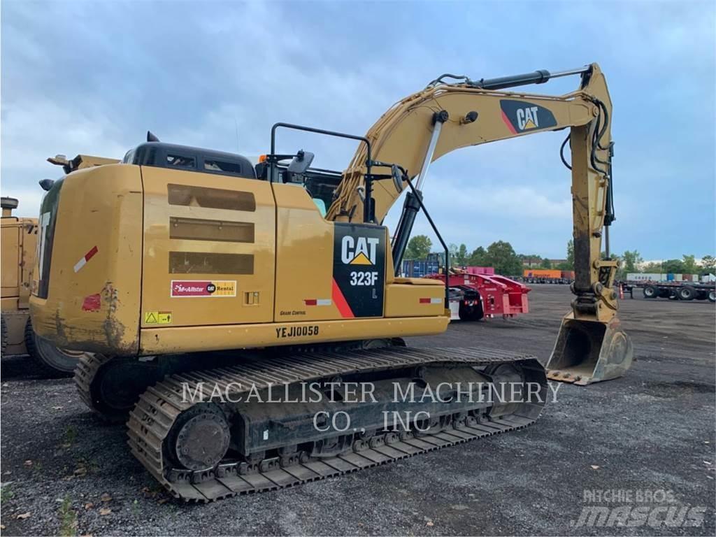 CAT 323FL Excavatoare pe șenile
