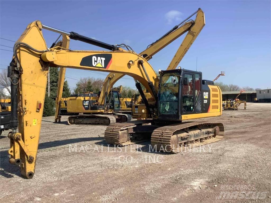 CAT 323FL Excavatoare pe șenile
