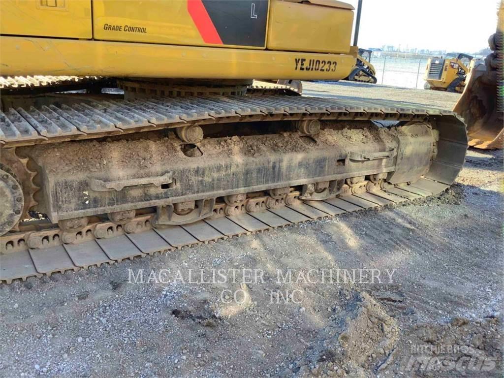 CAT 323FL Excavatoare pe șenile

