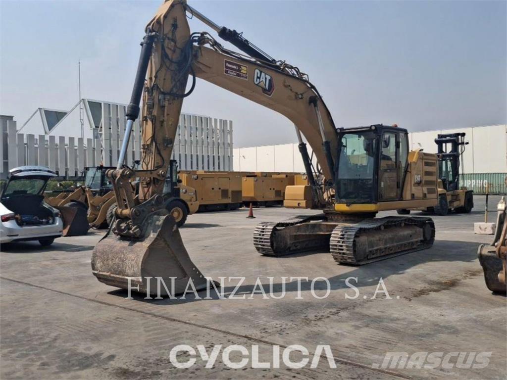 CAT 323L Excavatoare pe șenile
