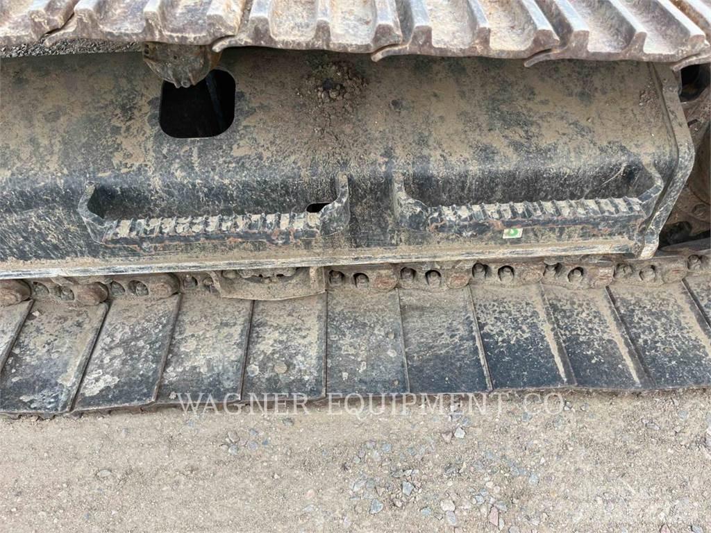 CAT 325 Excavatoare pe șenile
