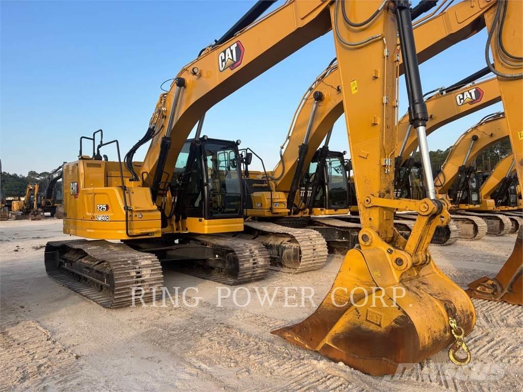 CAT 325 Excavatoare pe șenile

