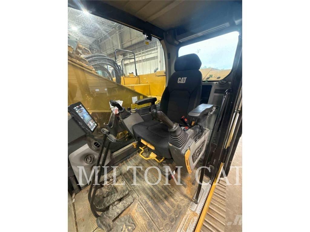 CAT 325 Excavatoare pe șenile
