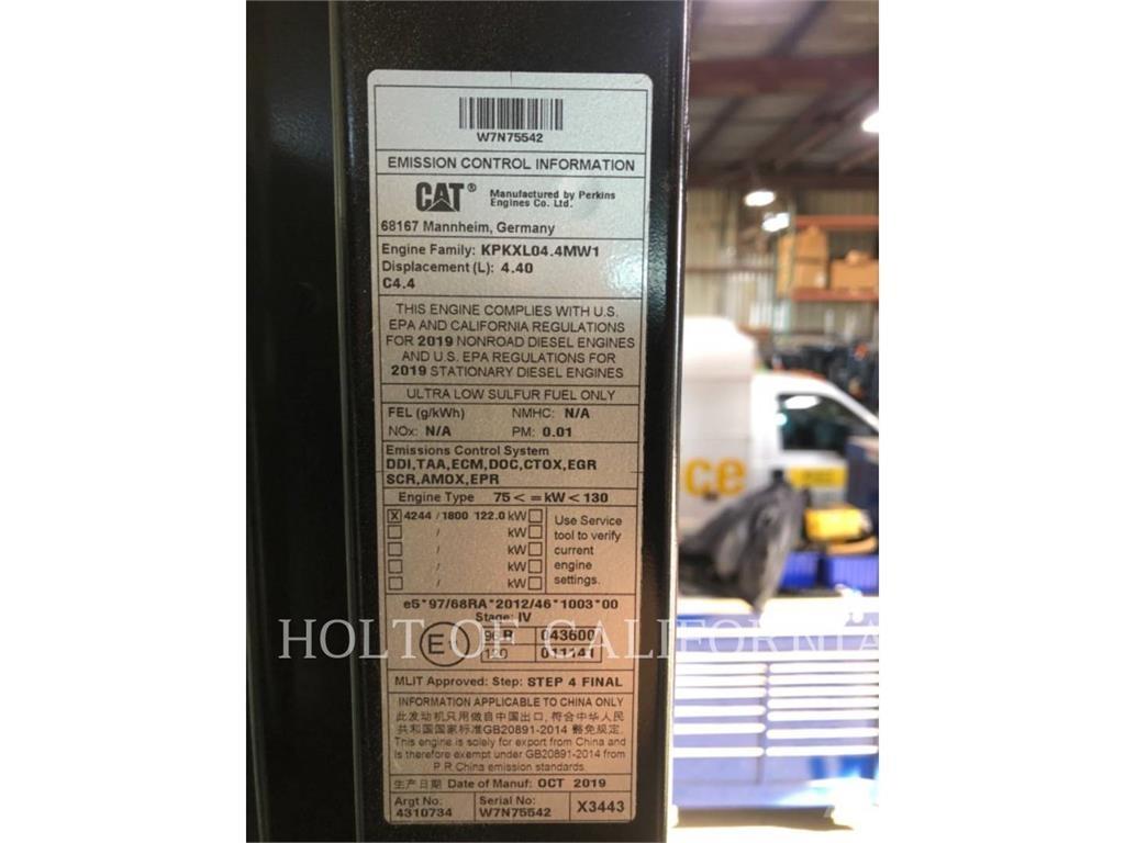 CAT 325 2D Excavatoare pe șenile
