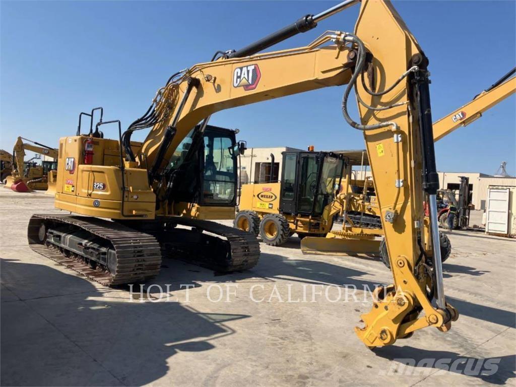 CAT 325 2D Excavatoare pe șenile
