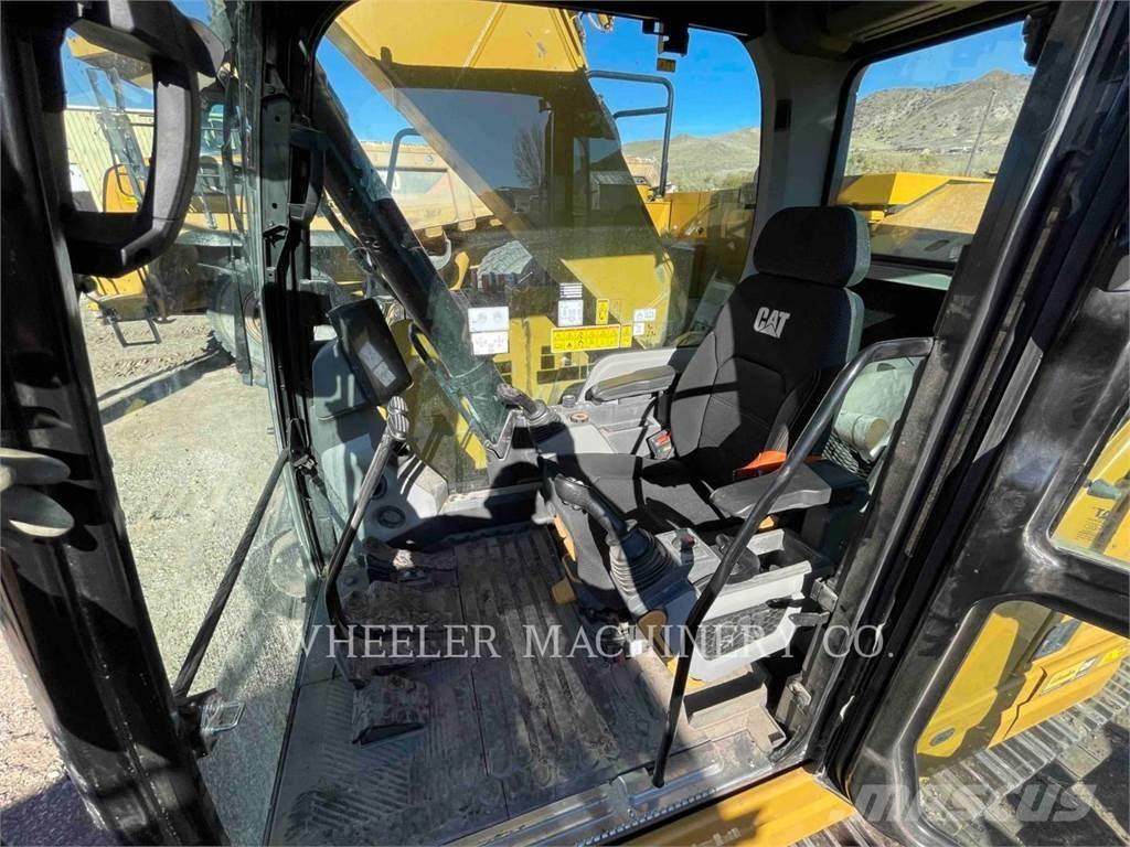 CAT 325 CF Excavatoare pe șenile
