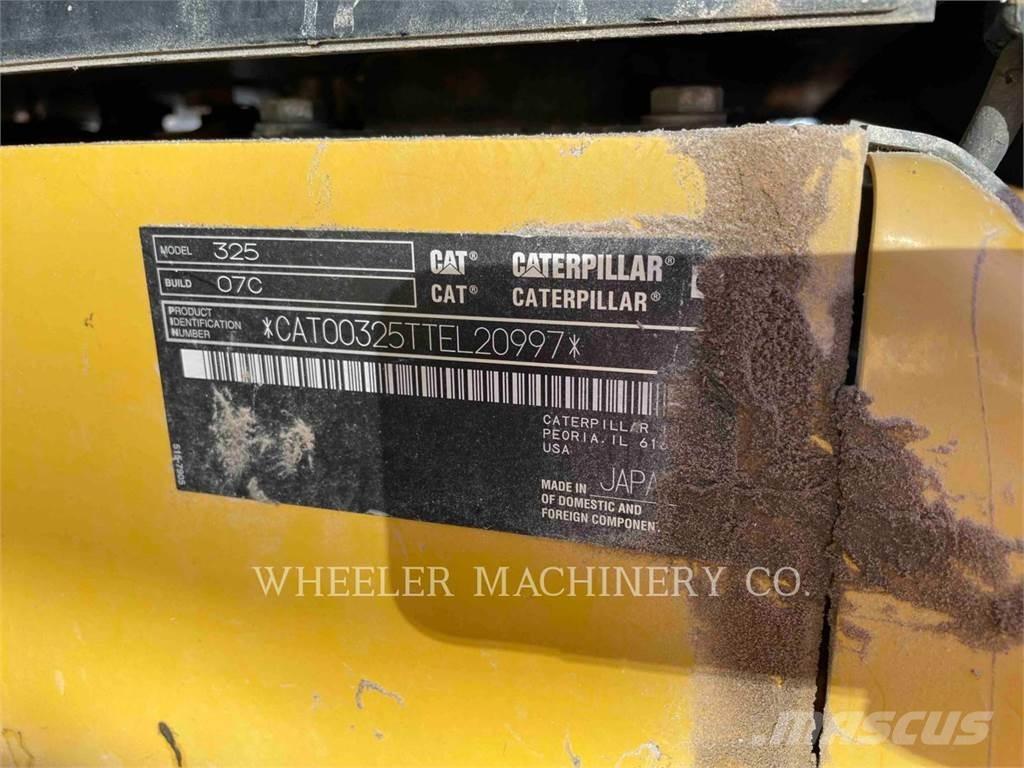 CAT 325 CF Excavatoare pe șenile
