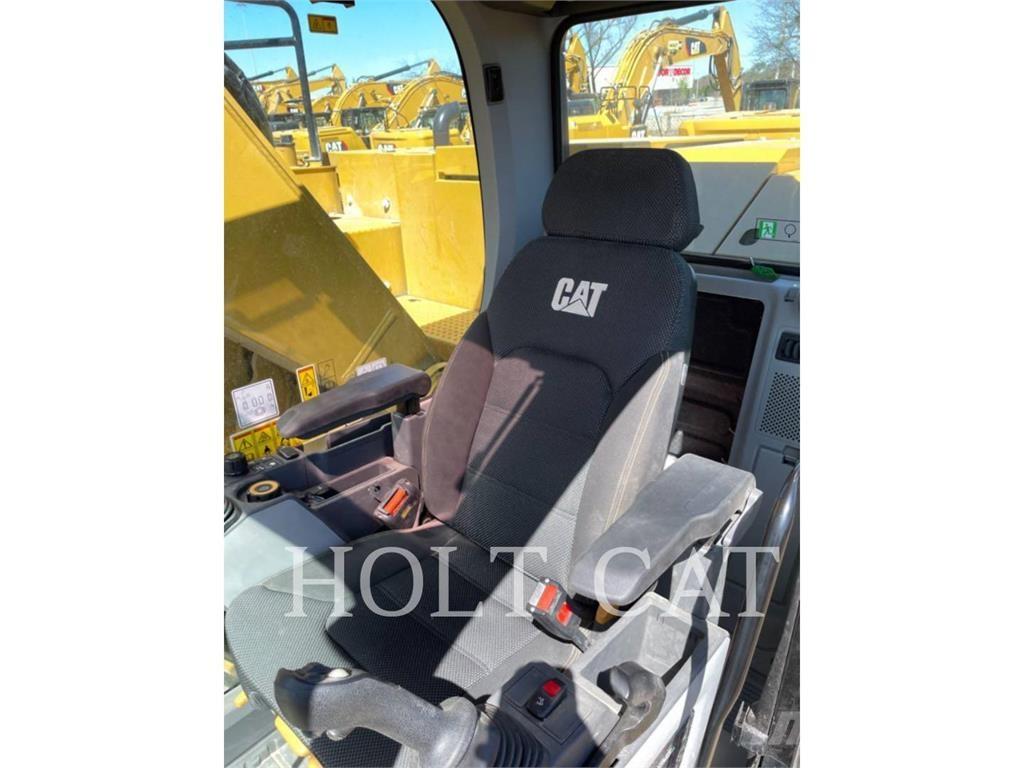 CAT 325 TC Excavatoare pe șenile

