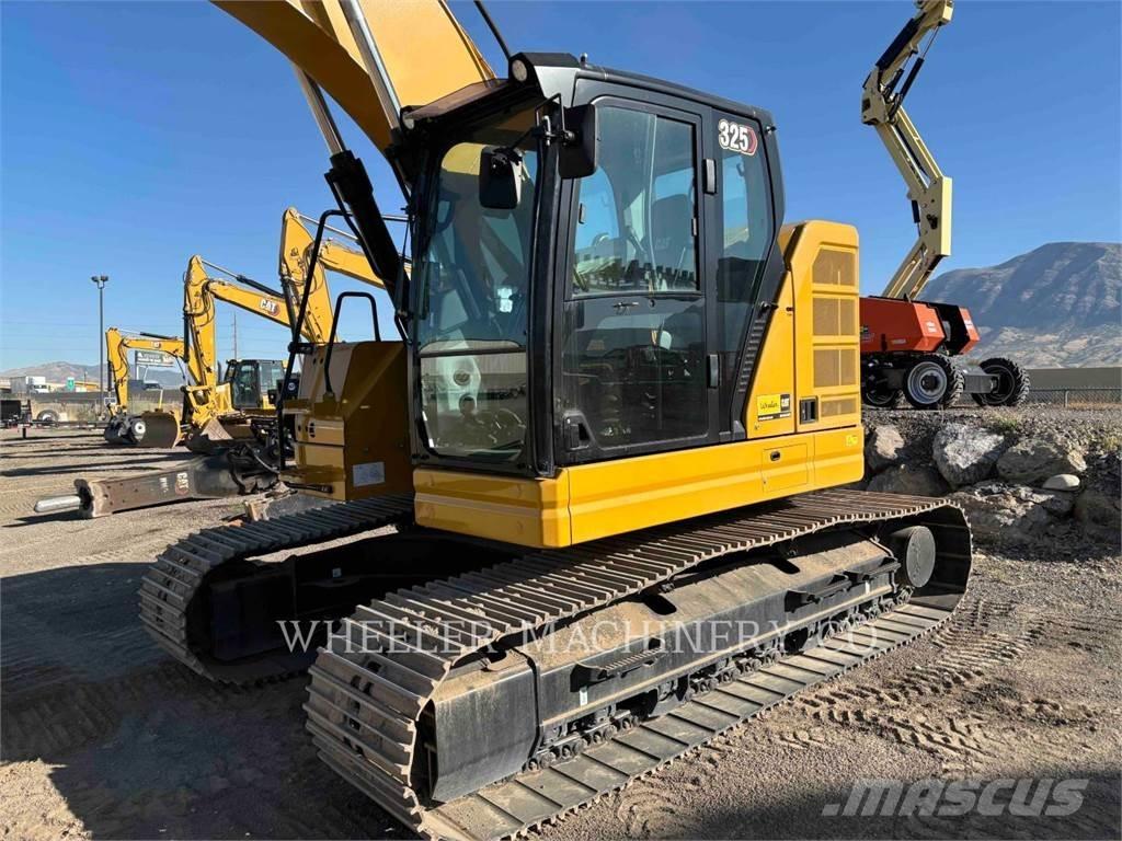 CAT 325 TH Excavatoare pe șenile
