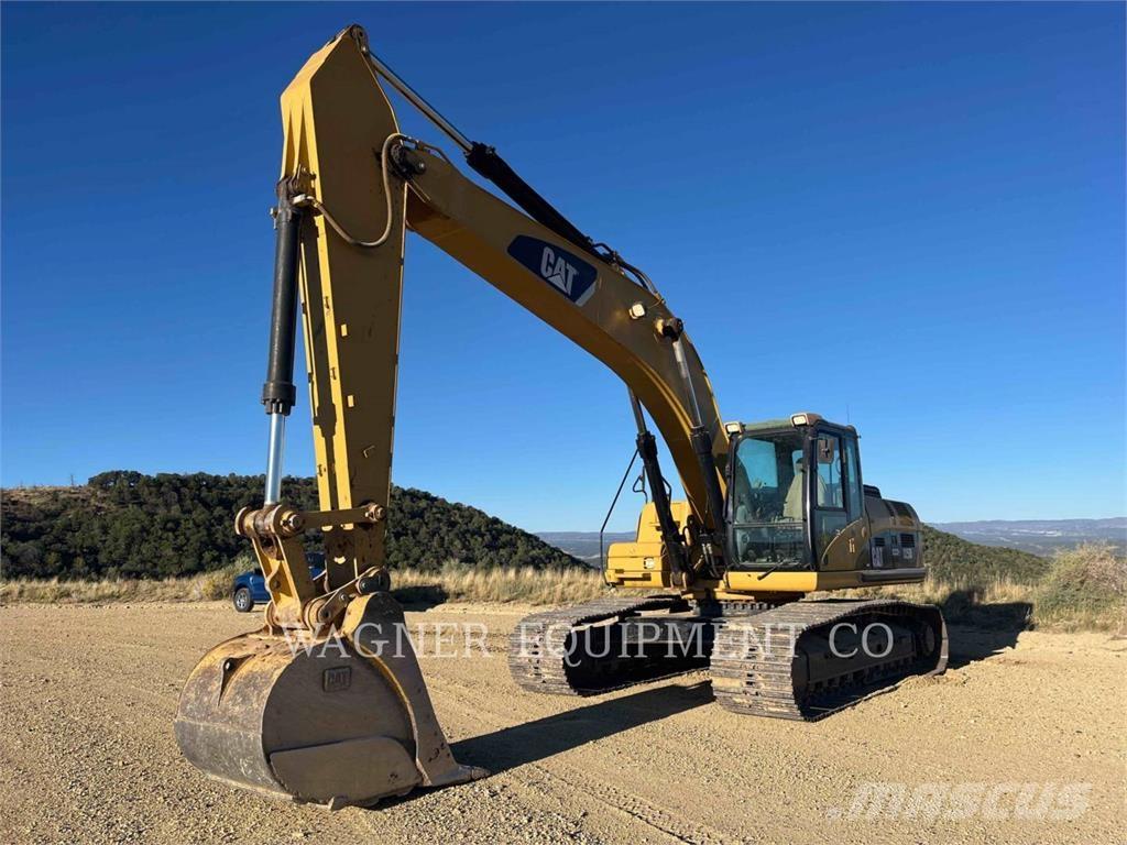 CAT 325DL Excavatoare pe șenile
