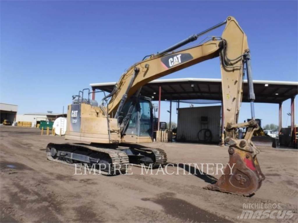 CAT 325F Excavatoare pe șenile
