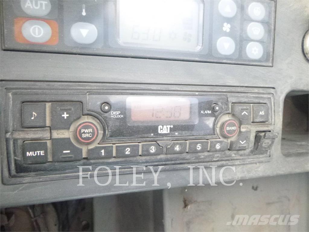 CAT 325FLCR Excavatoare pe șenile
