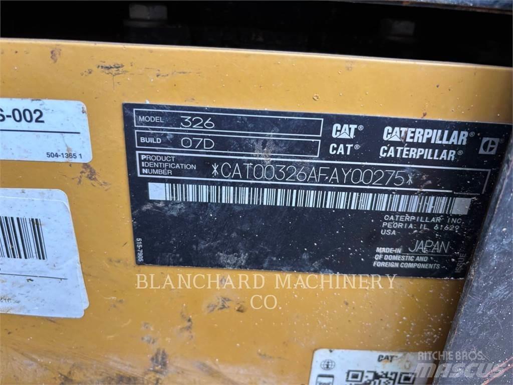 CAT 326 Excavatoare pe șenile
